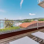 Seehotel Dr. Jilly Pörtschach am Wörthersee