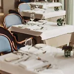 Seehotel Dr. Jilly Pörtschach am Wörthersee