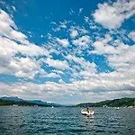 Seehotel Dr. Jilly Pörtschach am Wörthersee
