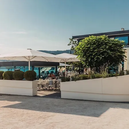 Hotel Seehotel Dr. Jilly 4*