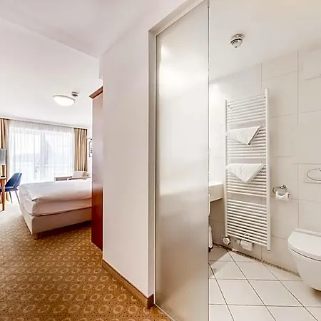 Seehotel Dr. Jilly Pörtschach am Wörthersee