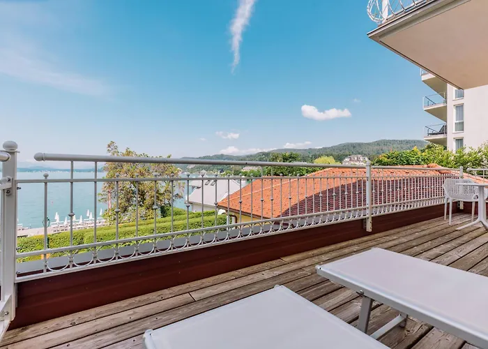 Seehotel Dr. Jilly Pörtschach am Wörthersee