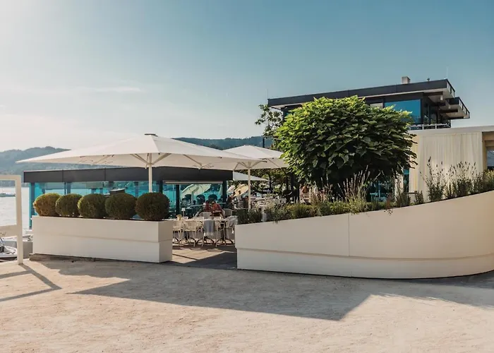 Hotel Seehotel Dr. Jilly 4*